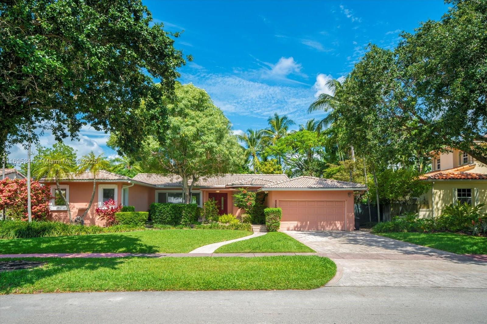 Picture of 4350 Nautilus Dr, Miami Beach, FL 33140