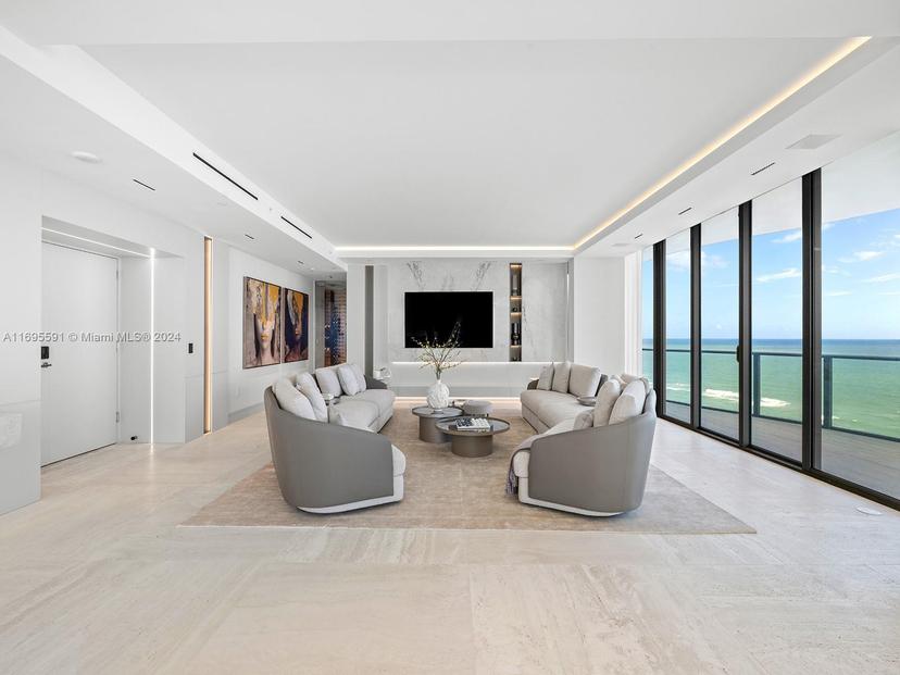 Picture of 19575 Collins Ave # 9, Sunny Isles Beach FL 33160