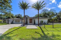 Picture of 7530 SW 134Th St, Pinecrest, FL 33156