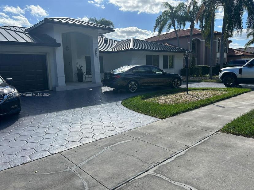 Picture of 15444 SW 114Th St, Miami FL 33196