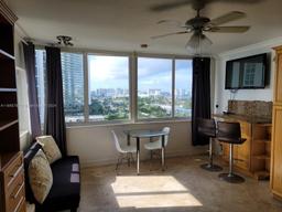 Picture of 19201 Collins Ave # 1044, Sunny Isles Beach, FL 33160