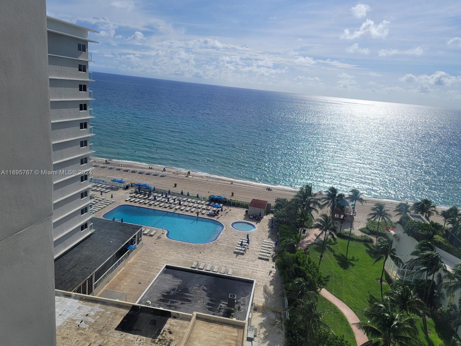 Picture of 19201 Collins Ave # 1044, Sunny Isles Beach, FL 33160