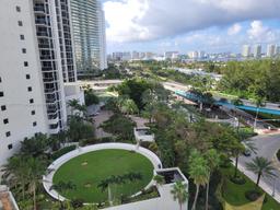 Picture of 19201 Collins Ave # 1044, Sunny Isles Beach, FL 33160