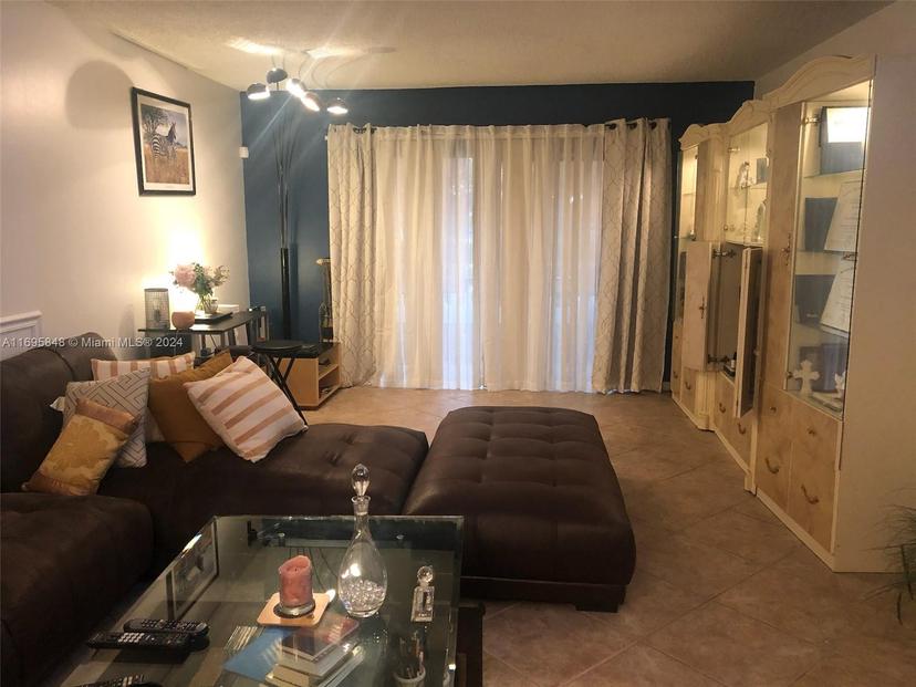Picture of 3280 Spanish Moss Ter # 106, Lauderhill FL 33319