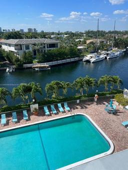 Picture of 401 Golden Isles Dr # 303, Hallandale Beach, FL 33009