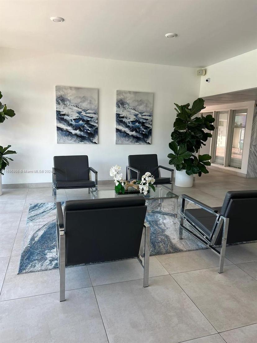 Picture of 401 Golden Isles Dr # 303, Hallandale Beach FL 33009