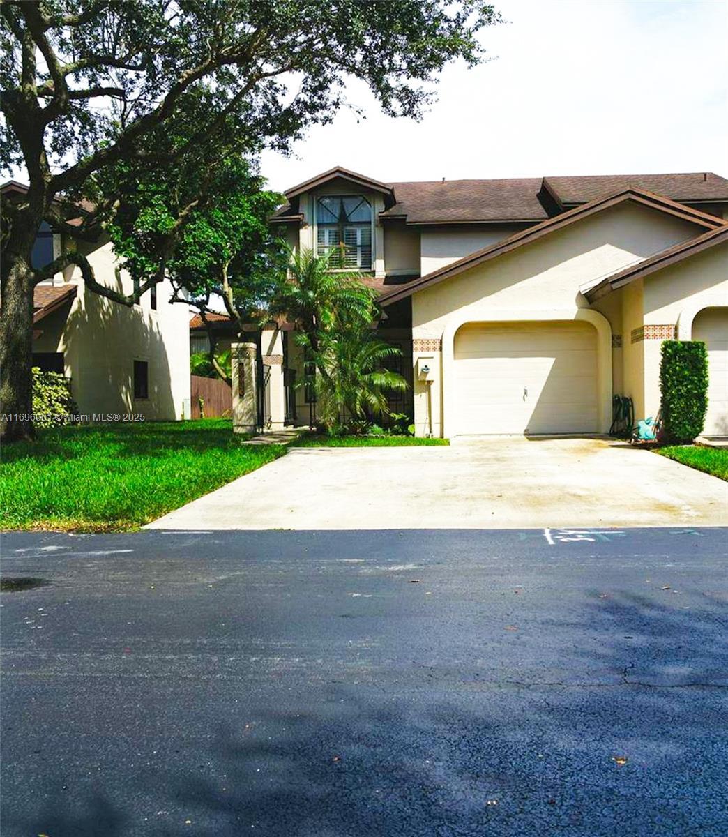 Picture of 13707 SW 100Th Ter # 13707, Miami, FL 33186