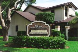 Picture of 13707 SW 100Th Ter # 13707, Miami, FL 33186