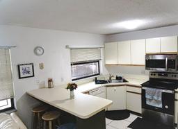 Picture of 13707 SW 100Th Ter # 13707, Miami, FL 33186