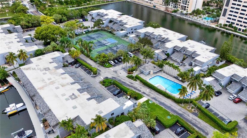 Picture of 385 Poinciana Dr # 1230, Sunny Isles Beach FL 33160