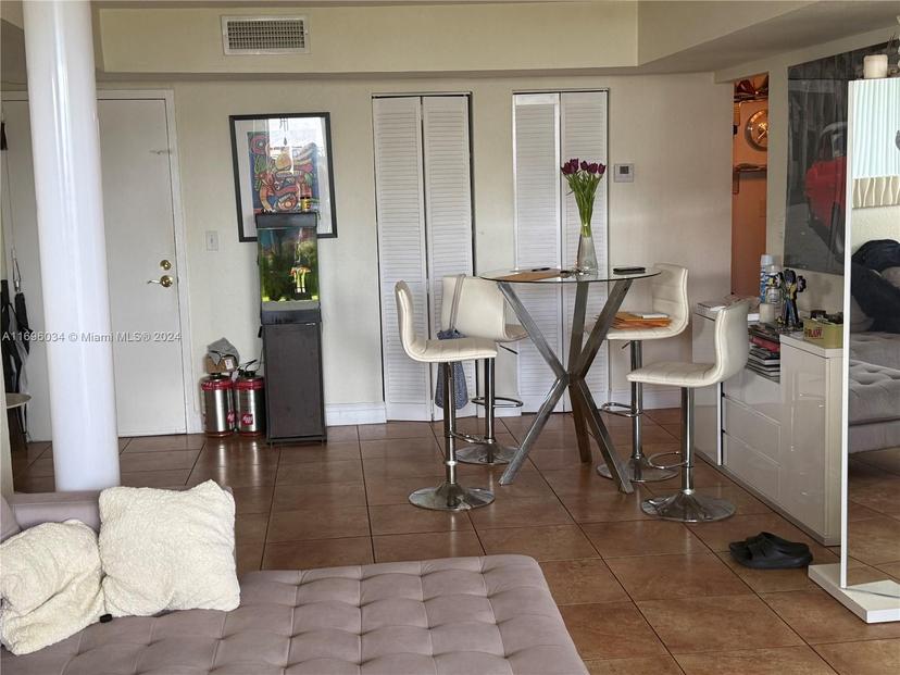 Picture of 1800 NW 24 Avenue # 104, Miami FL 33125