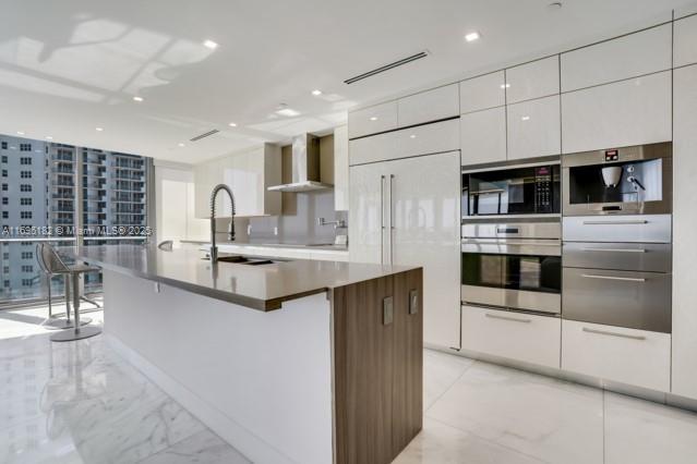Picture of 17475 Collins Ave # 602, Sunny Isles Beach FL 33160