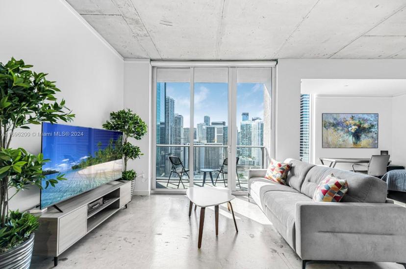 Picture of 151 SE 1St St # 2409, Miami FL 33131
