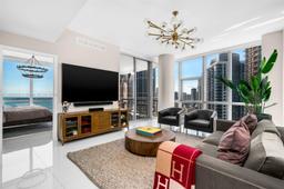 Picture of 851 NE 1St Ave # 3011, Miami, FL 33132