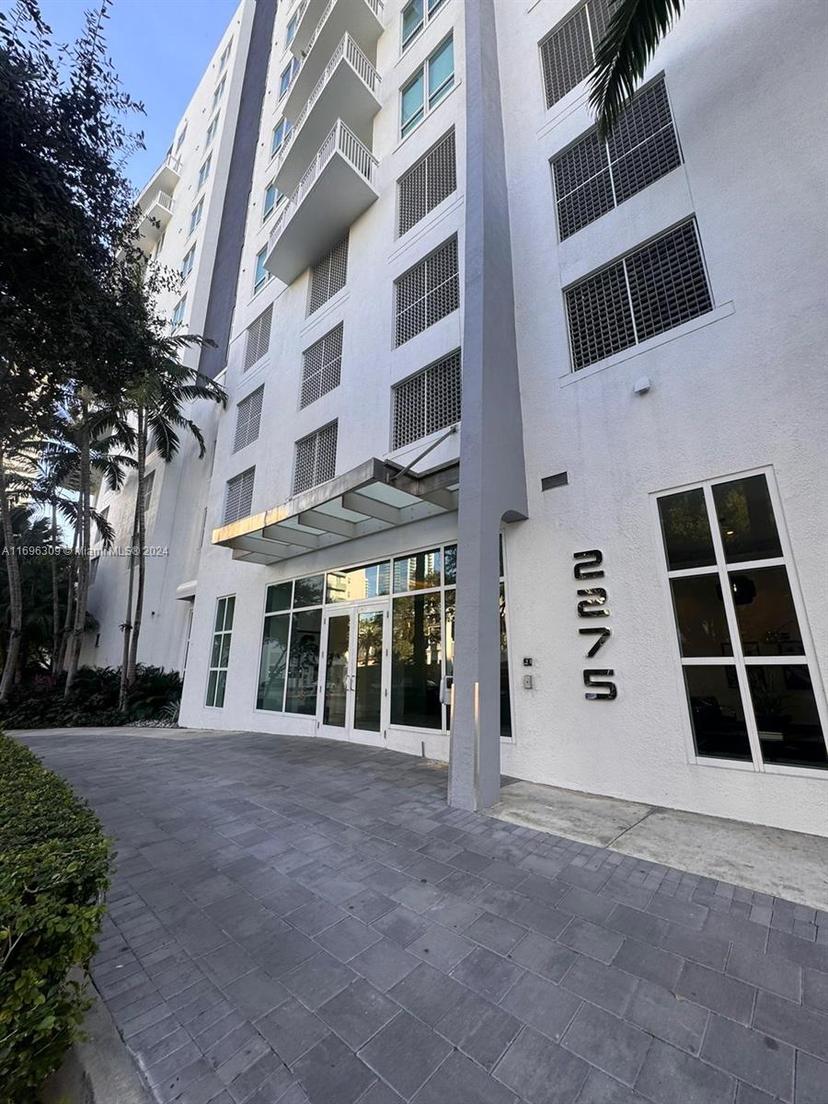 Picture of 2275 Biscayne Blvd, Miami FL 33137