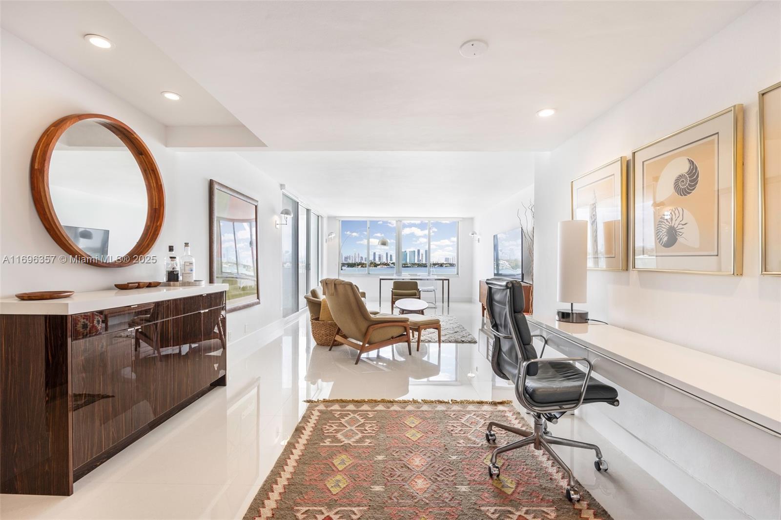 Picture of 1200 West Ave # 506, Miami Beach, FL 33139