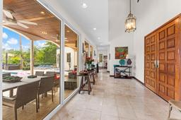 Picture of 184 Paloma Dr, Coral Gables, FL 33143