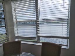 Picture of 1660 NE 191St St # 1, Miami, FL 33179