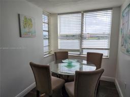 Picture of 1660 NE 191St St # 1, Miami, FL 33179