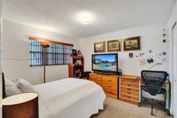 Picture of 2498 SW 17Th Ave # 4308, Miami, FL 33145