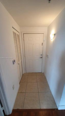 Picture of 2401 NE 65Th St # 505, Fort Lauderdale, FL 33308