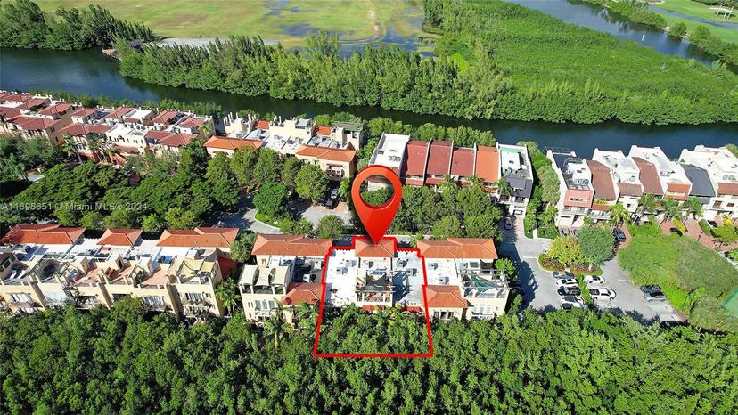 Picture of 6151 Paradise Point Dr # 6151, Palmetto Bay FL 33157
