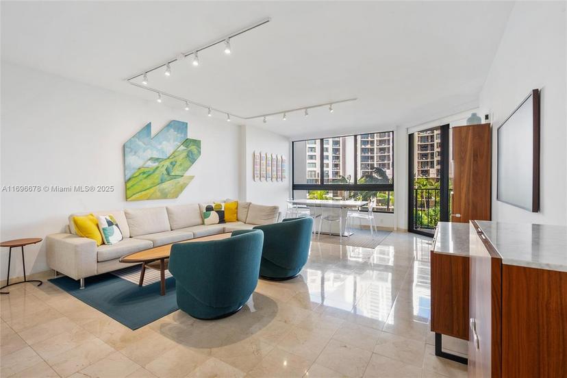 Picture of 520 Brickell Key Dr # A604, Miami FL 33131