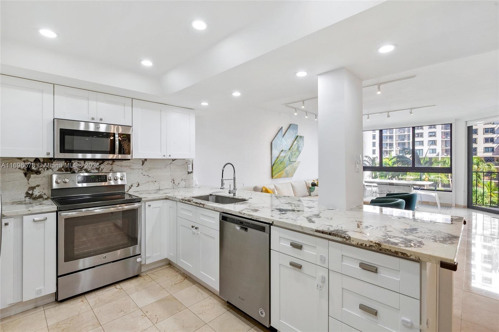 Picture of 520 Brickell Key Dr # A604, Miami, FL 33131