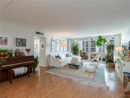 Picture of 11 Island Ave # 1007, Miami Beach, FL 33139