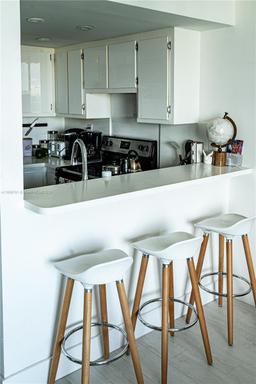 Picture of 1035 West Ave # 602, Miami Beach, FL 33139