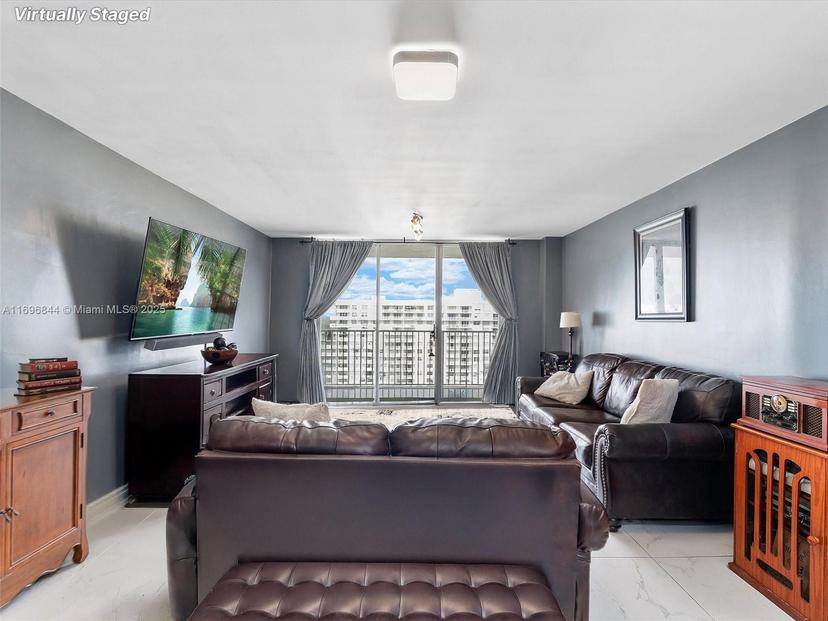 Picture of 2851 NE 183Rd St # 2112E, Aventura FL 33160