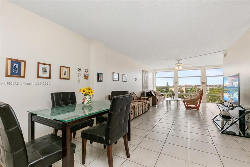 Picture of 2000 Atlantic Shores Blvd # 502, Hallandale Beach FL 33009