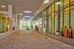 Picture of 1300 S Miami Ave # 3704, Miami, FL 33130