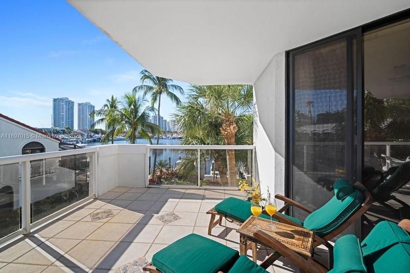 Picture of 3610 Yacht Club Dr # 208, Aventura FL 33180