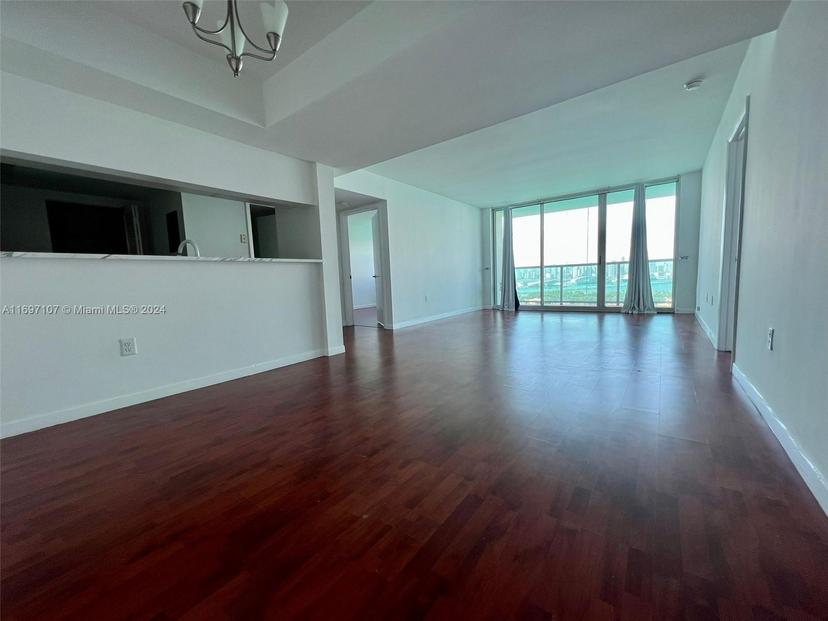 Picture of 650 West Ave # 2509, Miami Beach FL 33139