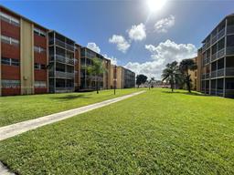 Picture of 3600 NW 21St St # 101, Lauderdale Lakes, FL 33311