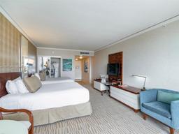 Picture of 18001 Collins Ave # 1401, Sunny Isles Beach, FL 33160