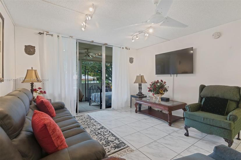 Picture of 2649 NW 48Th Ter # 239, Lauderdale Lakes FL 33313