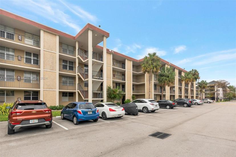 Picture of 2649 NW 48Th Ter # 239, Lauderdale Lakes FL 33313