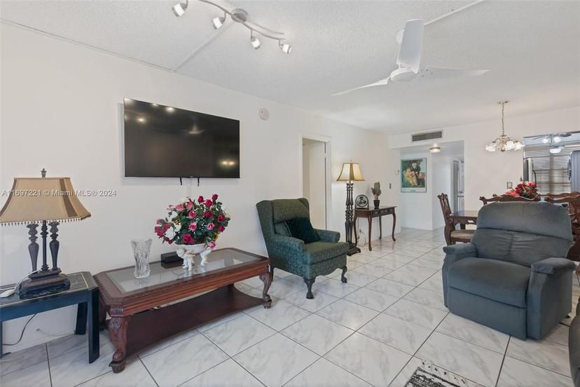 Picture of 2649 NW 48Th Ter # 239, Lauderdale Lakes FL 33313