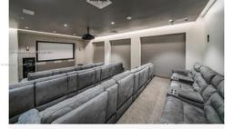 Picture of 10275 Collins Ave # 307, Bal Harbour, FL 33154