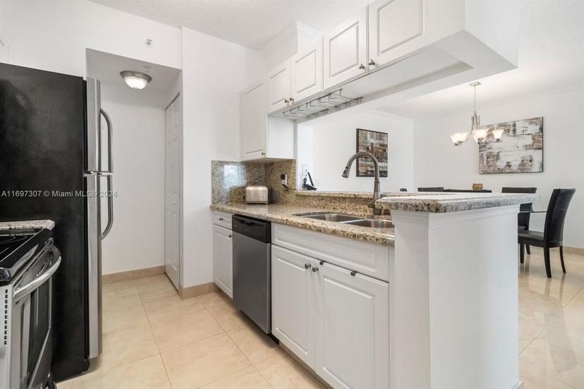 Picture of 17150 N Bay Rd # 2618, Sunny Isles Beach FL 33160