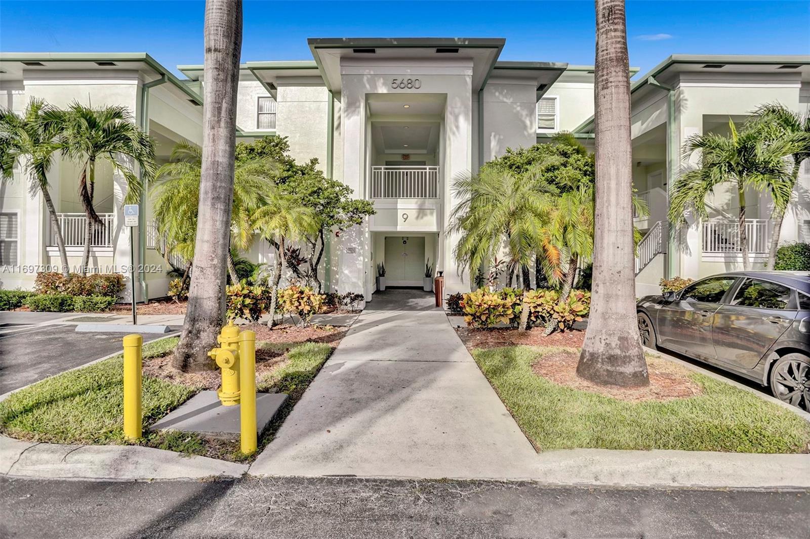 Picture of 5300 NW 87Th Ave # 807, Doral, FL 33178
