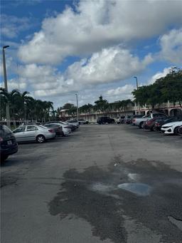 Picture of 20320 NE 2Nd Ave # 12, Miami Gardens, FL 33179