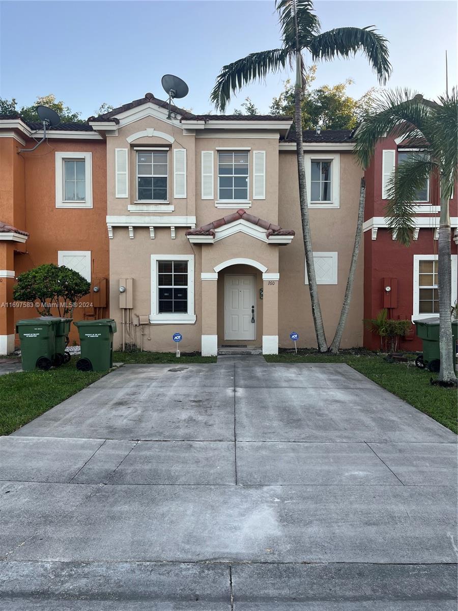 Picture of 760 SE 2Nd St, Homestead, FL 33030