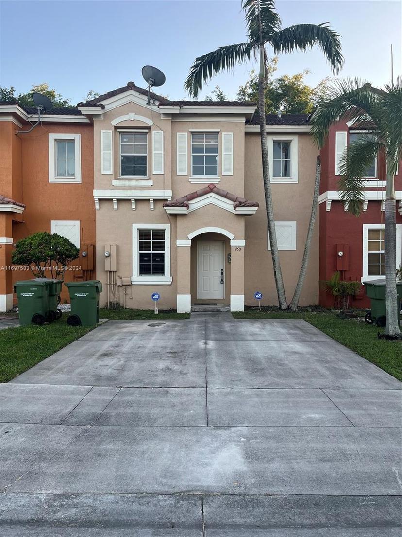 Picture of 760 SE 2Nd St, Homestead FL 33030