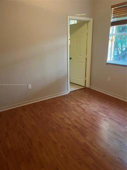Picture of 760 SE 2Nd St, Homestead, FL 33030