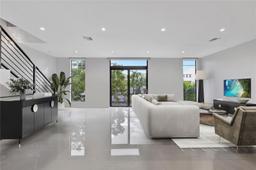 Picture of 909 NE 16Th Ter # 2, Fort Lauderdale, FL 33304