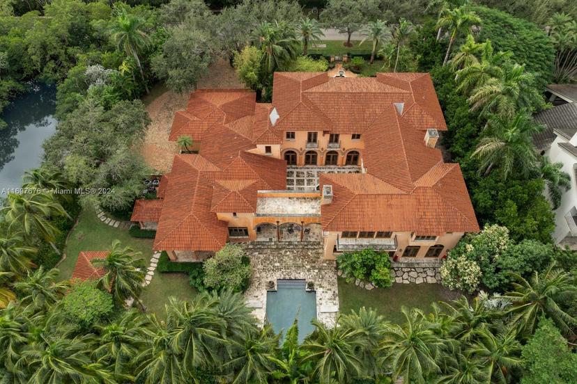 Picture of 221 Casuarina Concourse, Coral Gables FL 33143