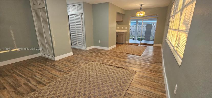 Picture of 331 N 70Th Way, Hollywood FL 33024